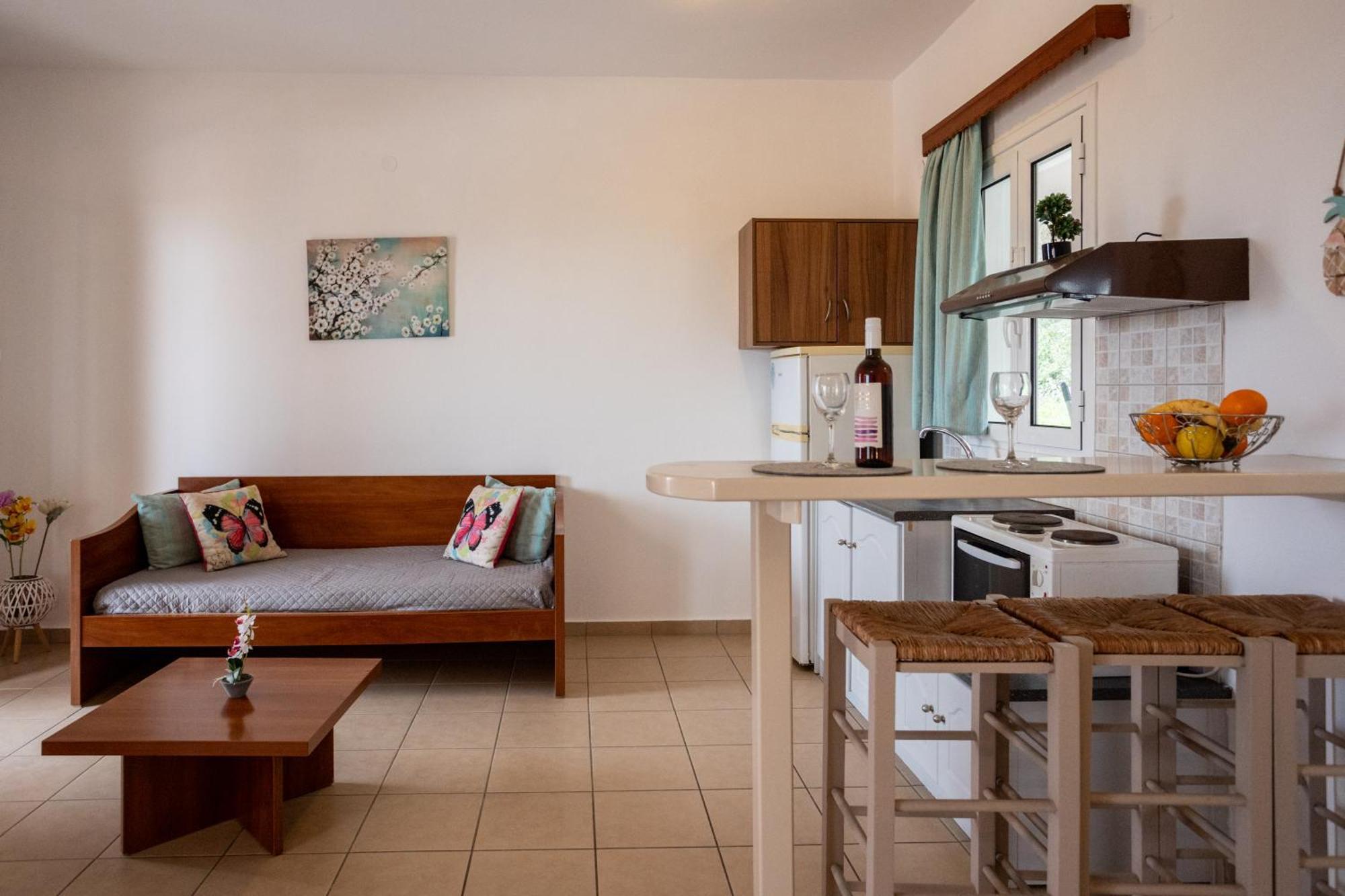 Paradiso Hotel Sea View And Pool Suites Ipsos Corfu Exterior photo
