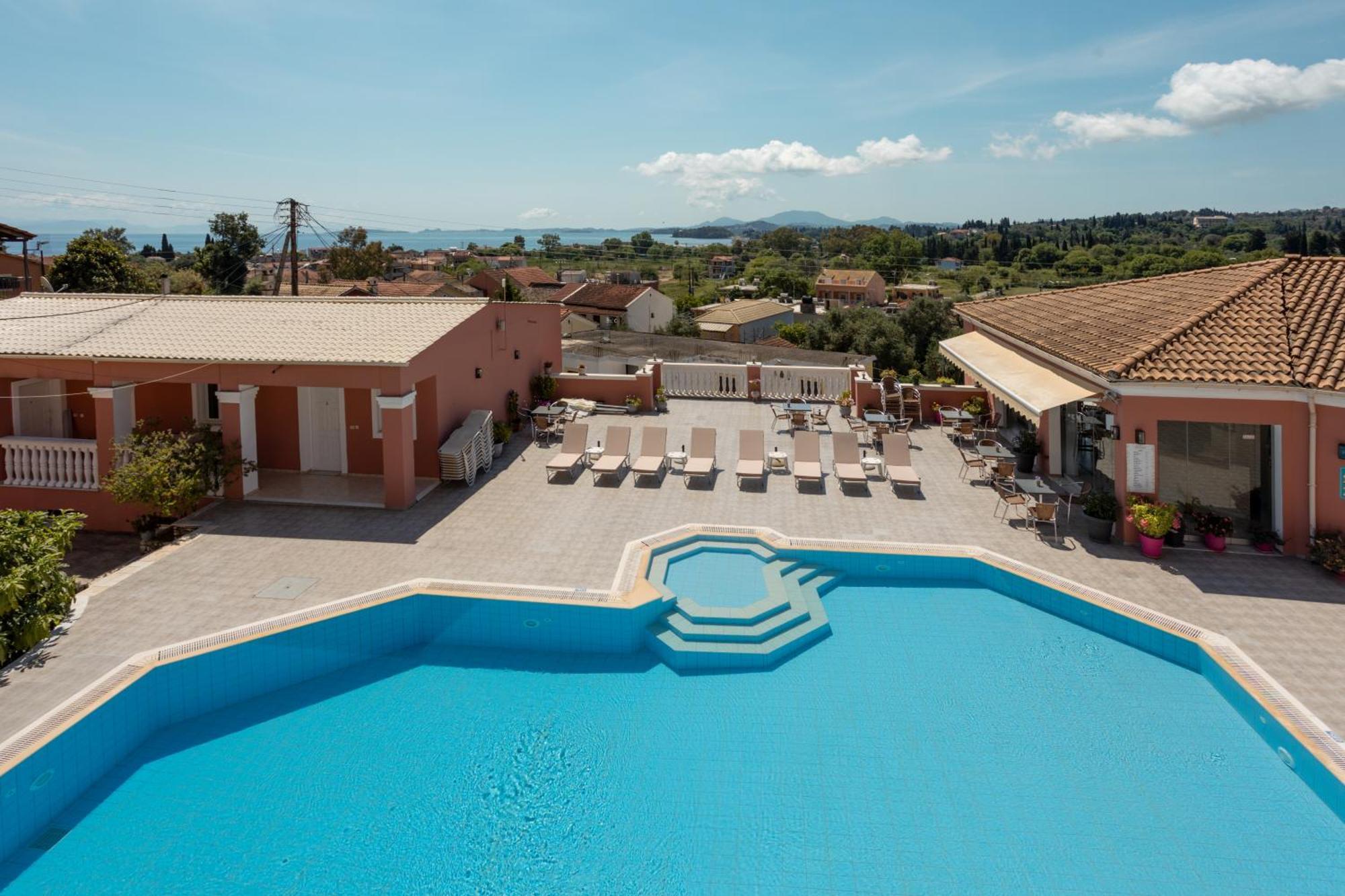 Paradiso Hotel Sea View And Pool Suites Ipsos Corfu Exterior photo