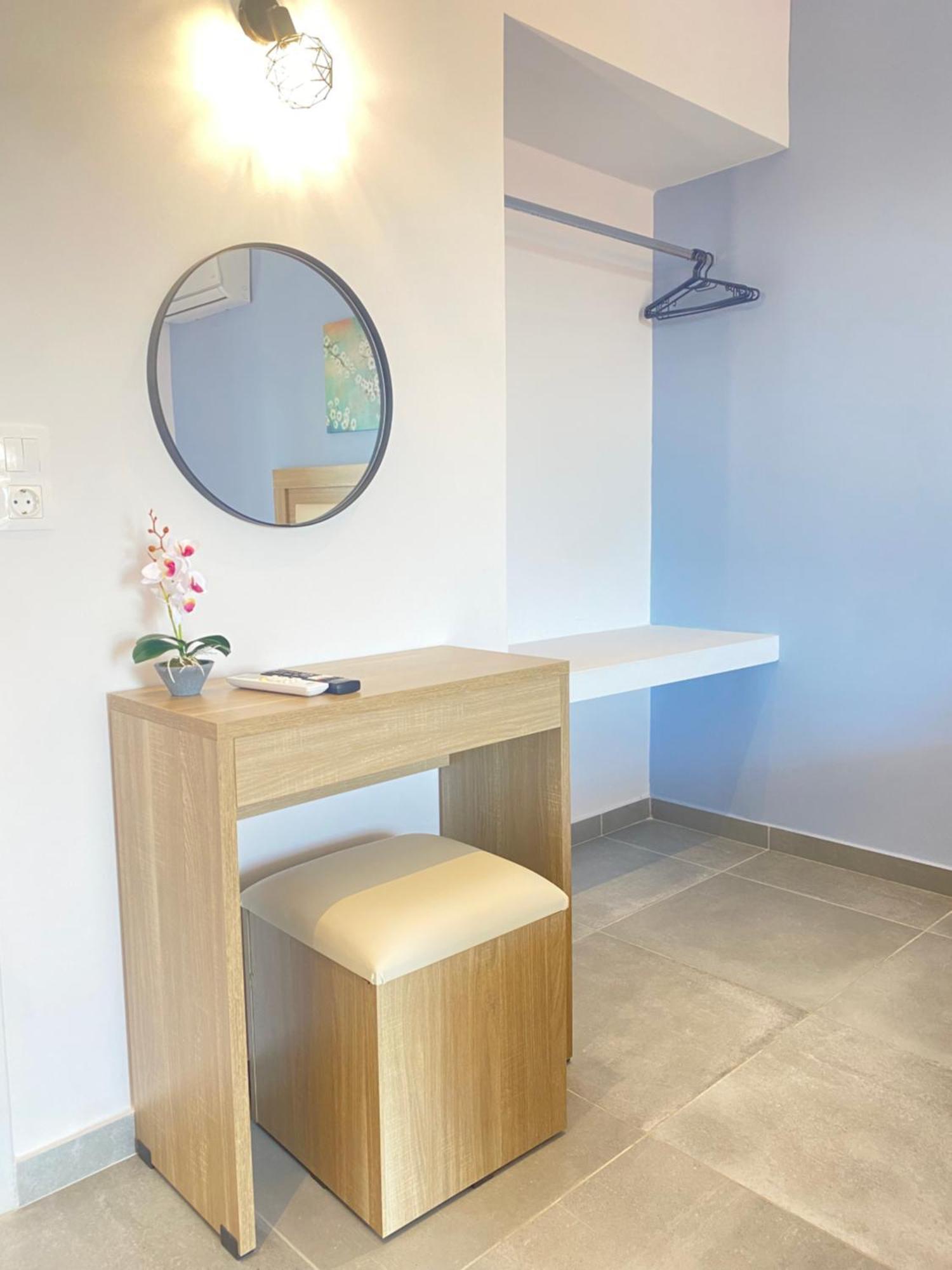 Paradiso Hotel Sea View And Pool Suites Ipsos Corfu Exterior photo